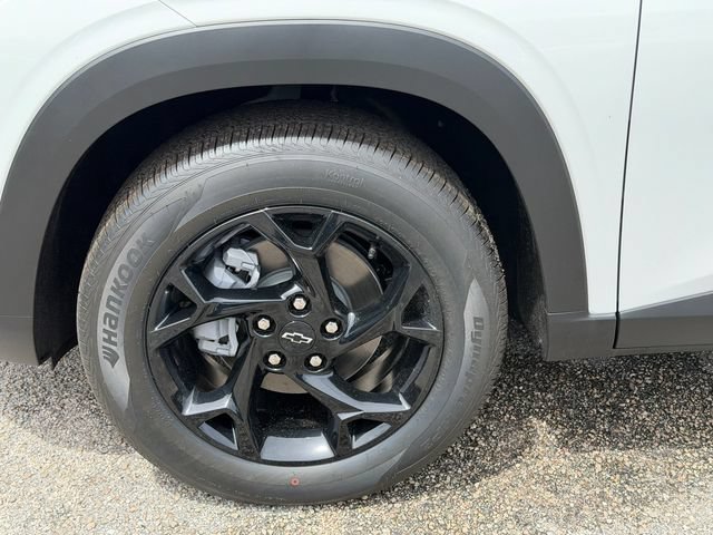 2026 Chevrolet Trax LT - Photo 10