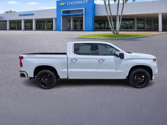 2026 Chevrolet Silverado 1500 LTZ - Photo 8