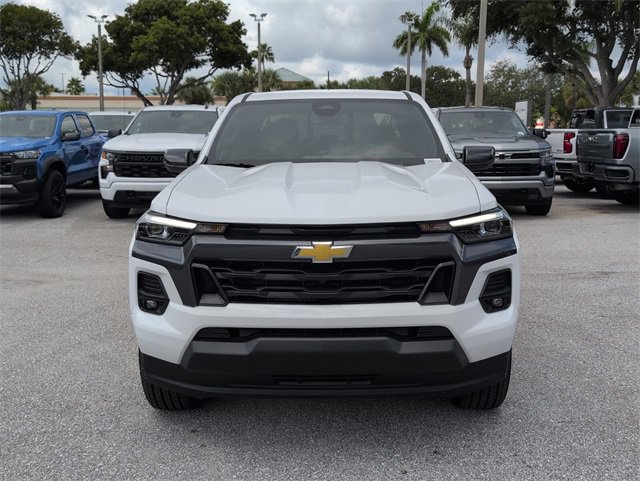 2026 Chevrolet Colorado LT photo 3