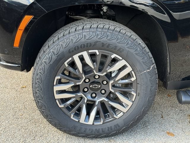 2026 Chevrolet Tahoe Z71 - Photo 10