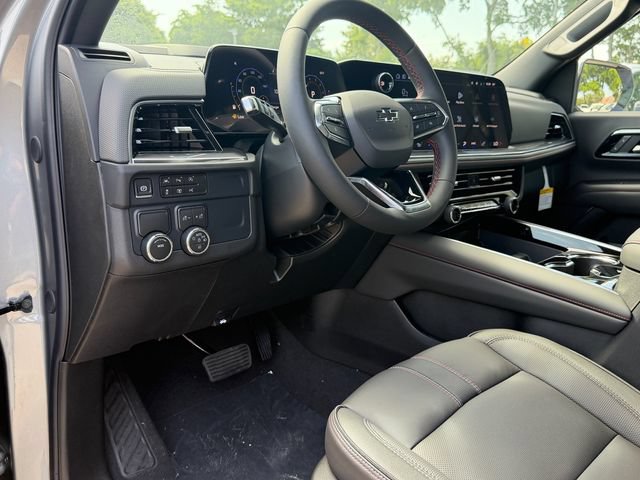 2026 Chevrolet Suburban RST - Photo 13