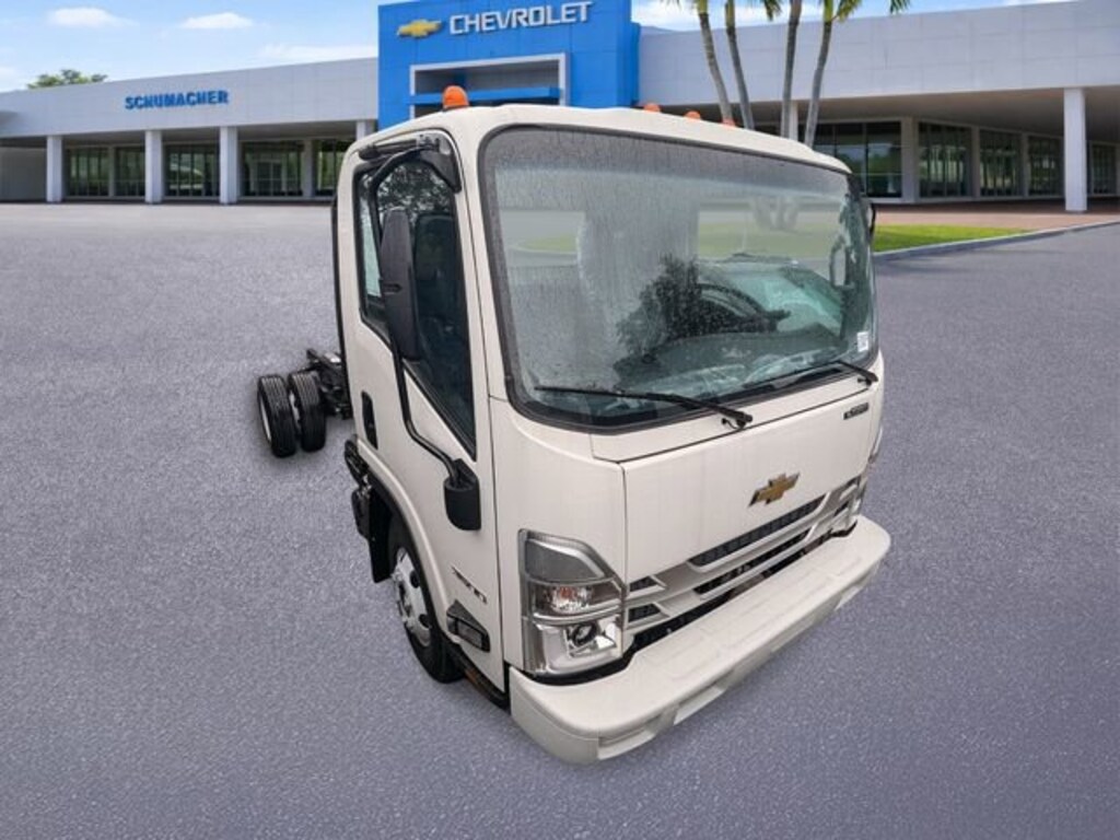 New 2025 Chevrolet Low Cab Forward 3500 HG 1WT Truck