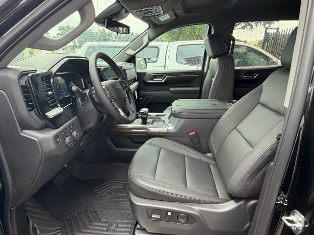 2026 Chevrolet Silverado 1500 RST - Photo 10