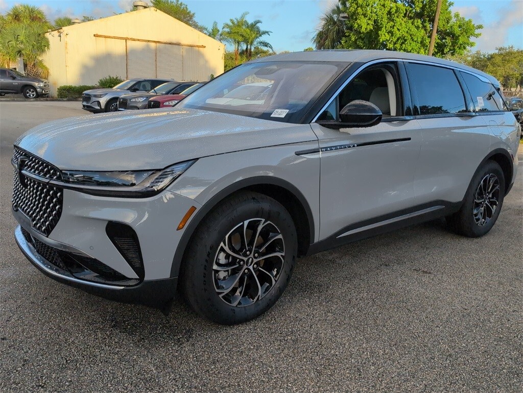 New 2026 Lincoln Nautilus Premiere SUV