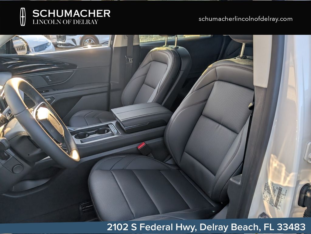 2026 Lincoln Nautilus Premiere - Photo 11