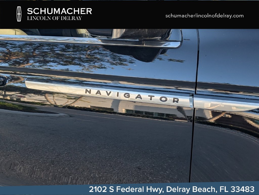 2026 Lincoln Navigator Premiere L - Photo 10