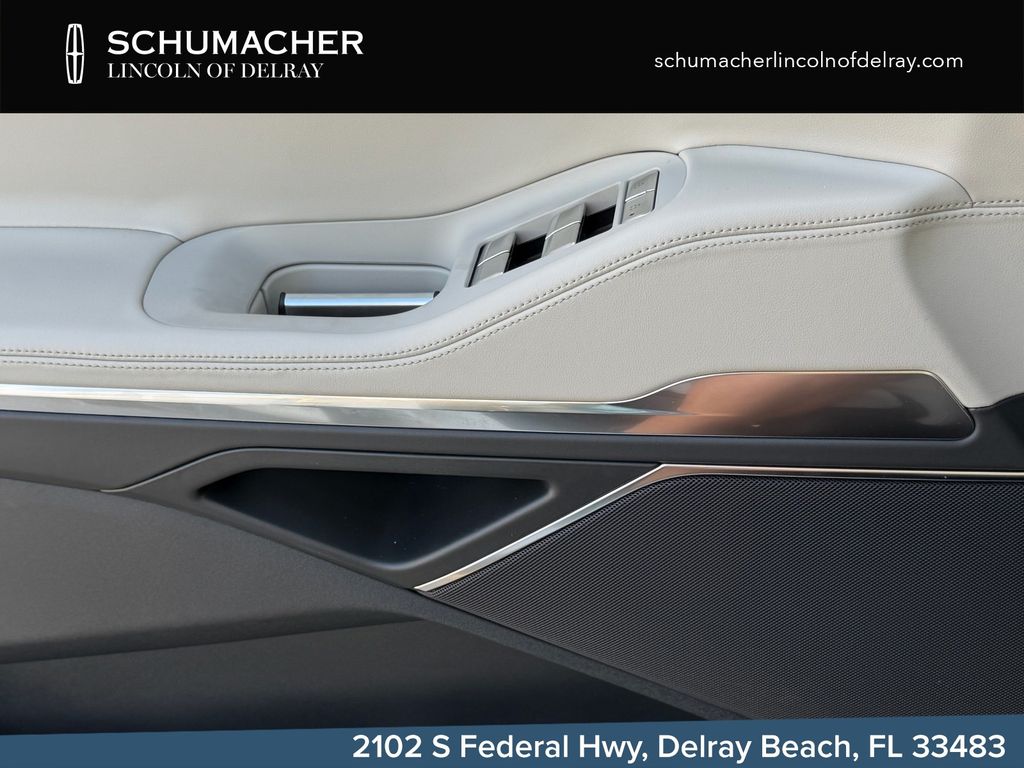 2026 Lincoln Navigator Premiere L - Photo 19