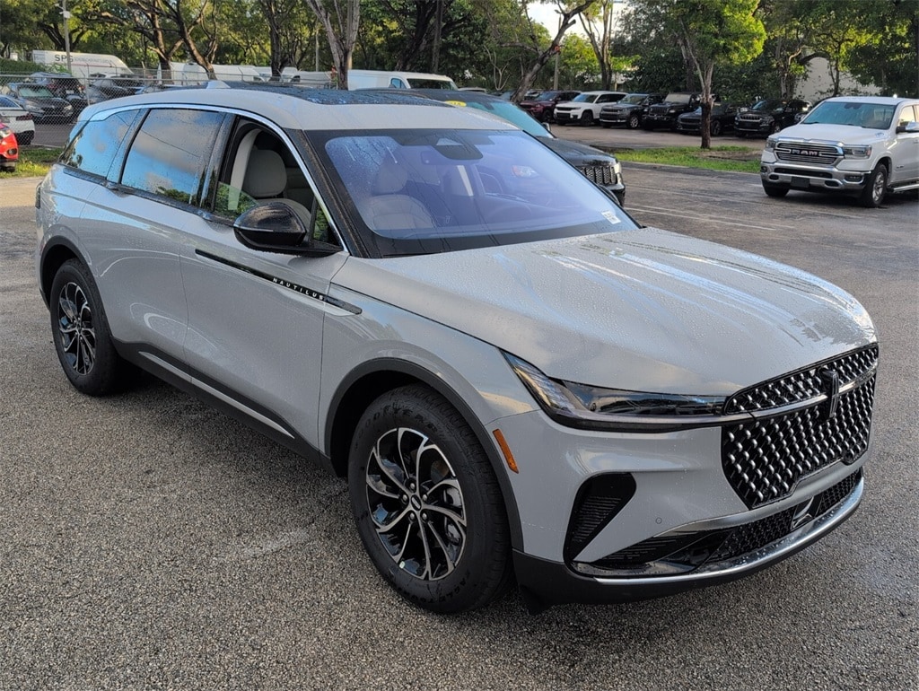 New 2026 Lincoln Nautilus Premiere SUV