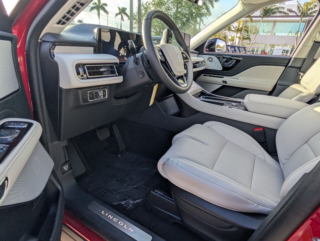 2026 Lincoln Aviator Reserve - Photo 12