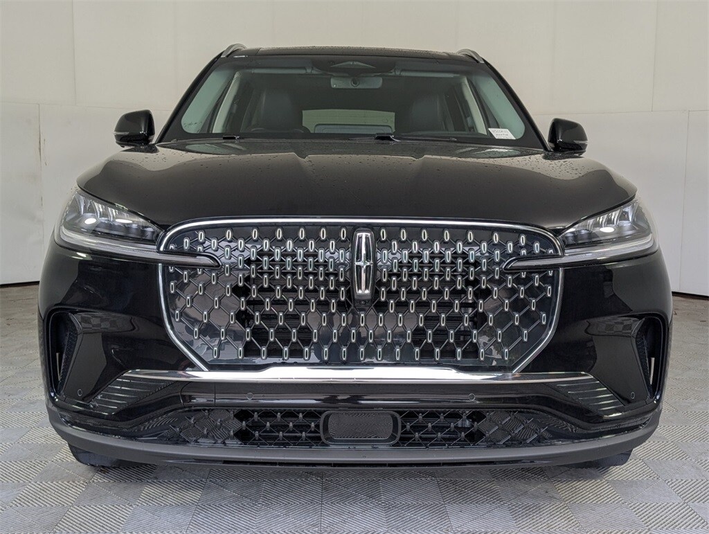 2025 Lincoln Aviator Premiere photo 3