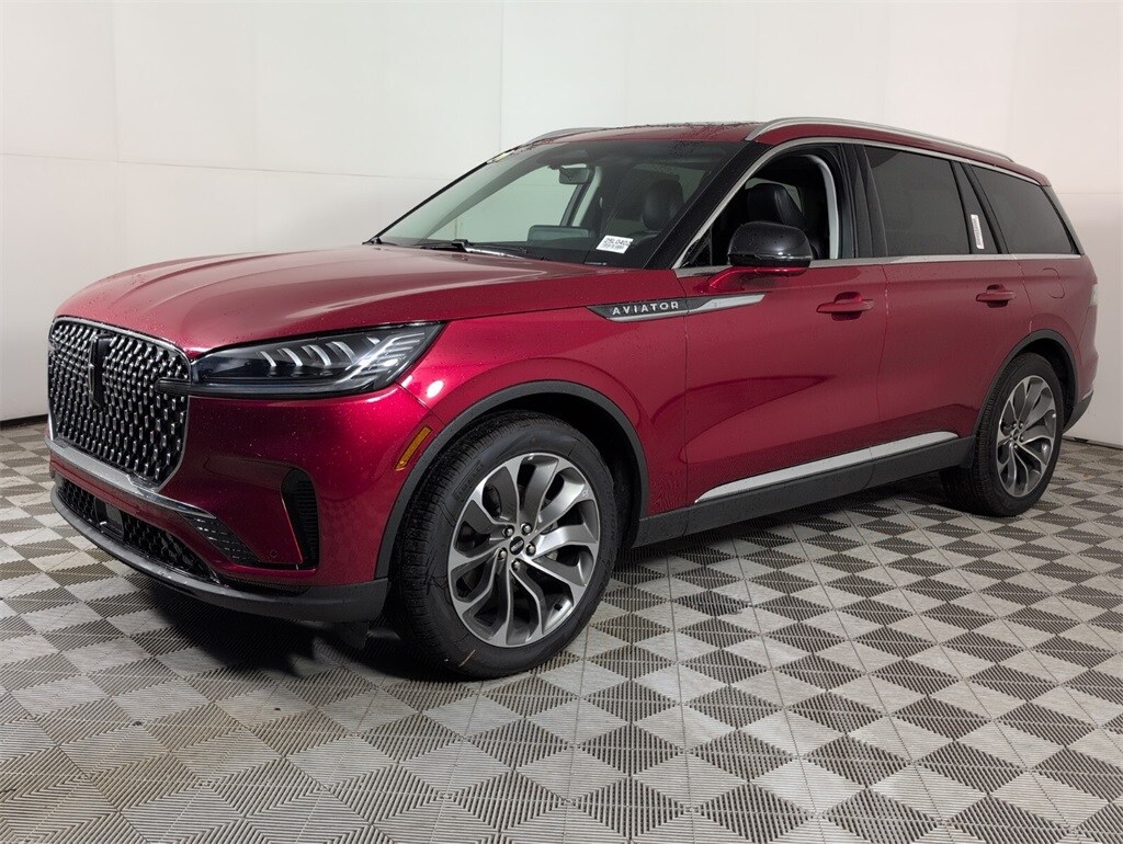 2025 Lincoln Aviator Premiere photo 3