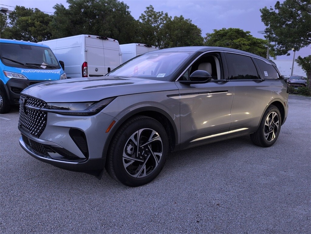 2025 Lincoln Nautilus Premiere photo 4