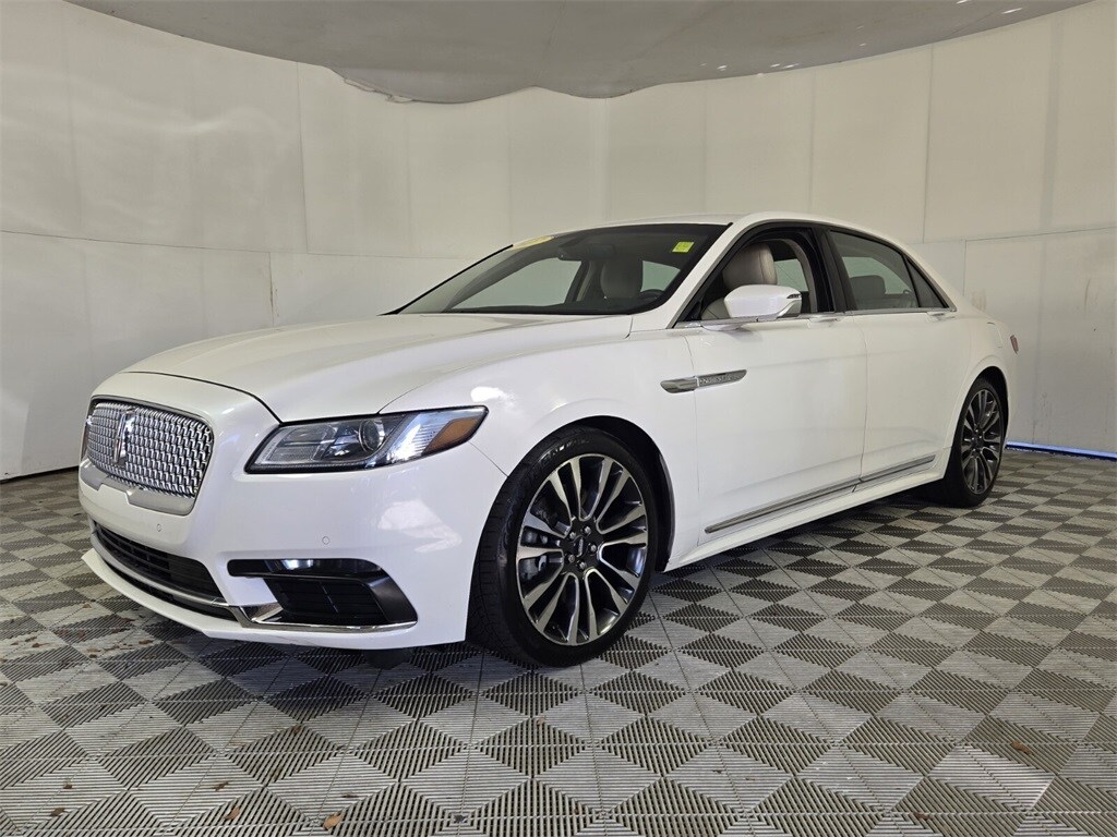 Used 2017 Lincoln Continental Select Sedan