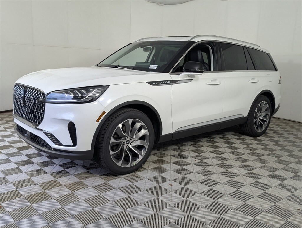 2025 Lincoln Aviator Premiere photo 4
