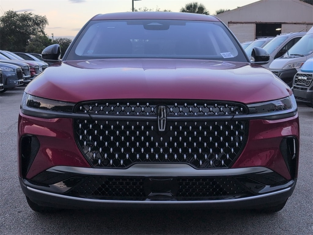 2025 Lincoln Nautilus Premiere photo 3