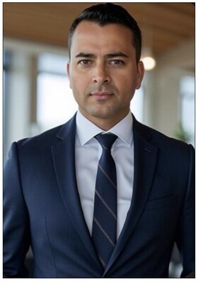 Staff member Leo Barquero from 0195aa2d83f8