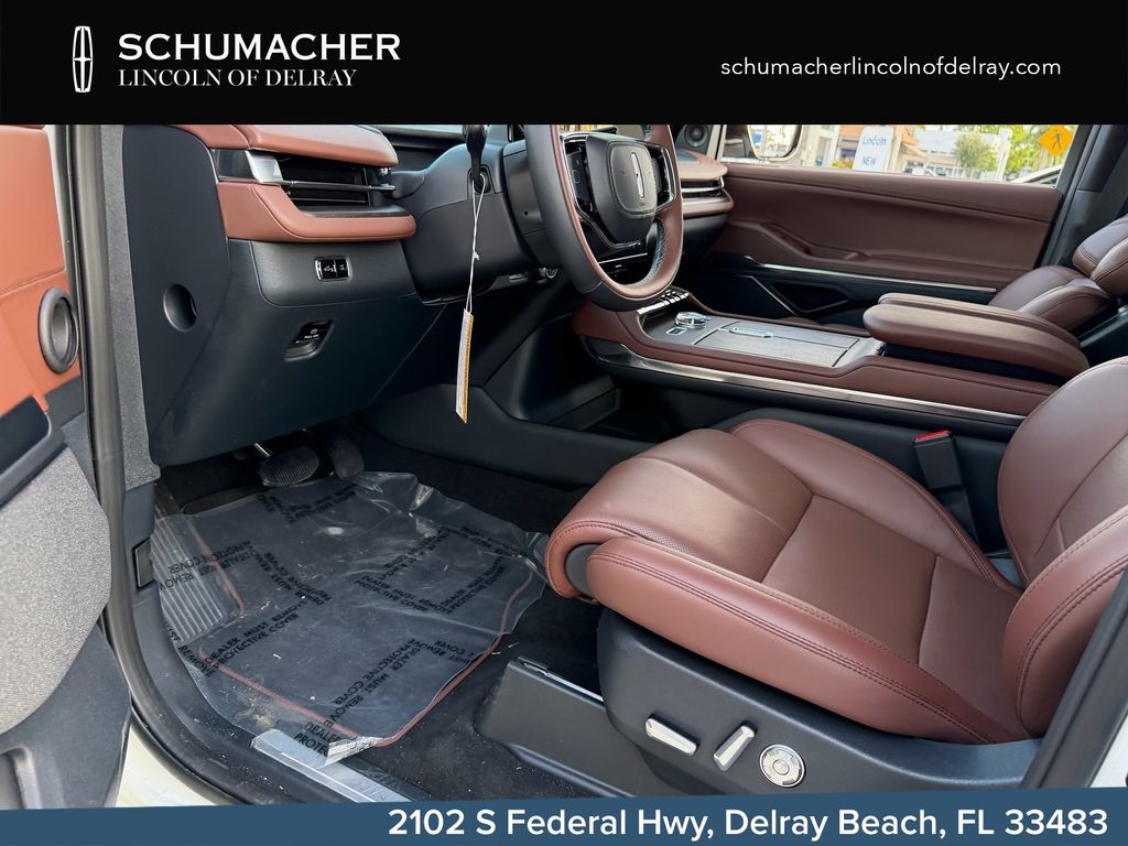 2026 Lincoln Navigator Reserve - Photo 10