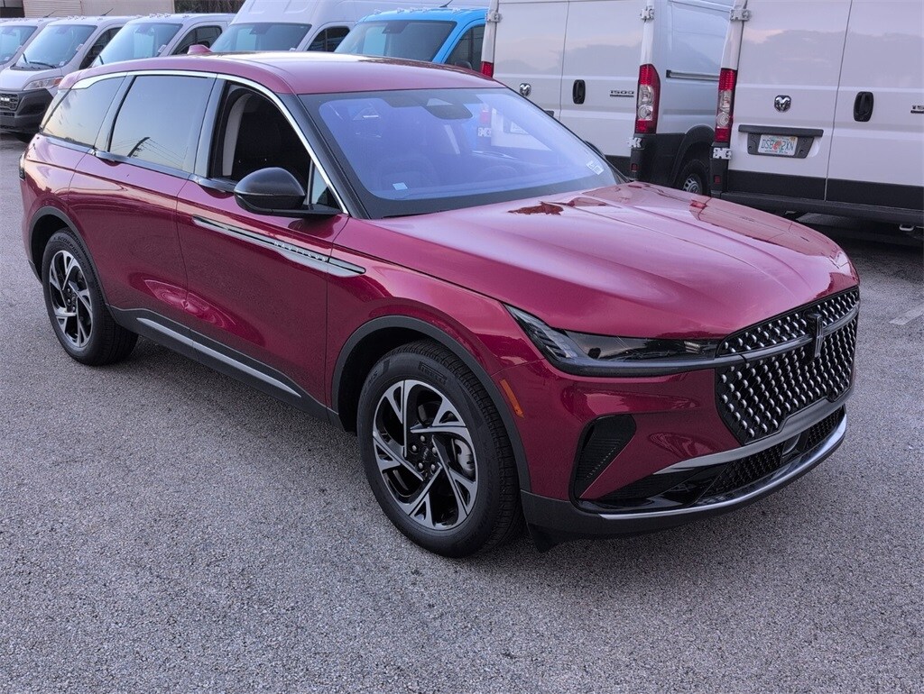 2025 Lincoln Nautilus Premiere photo 2