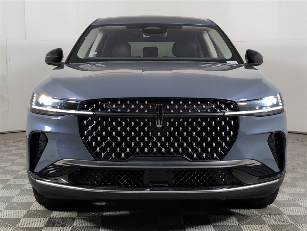 2026 Lincoln Nautilus Premiere photo 2