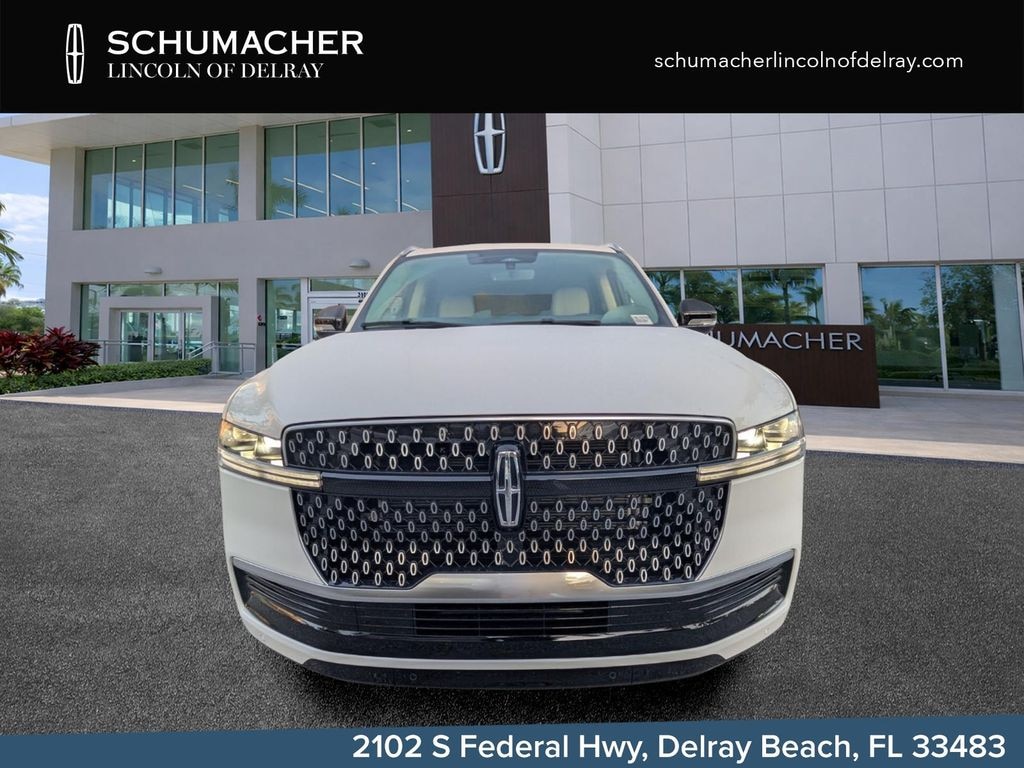 New 2026 Lincoln Navigator Premiere SUV