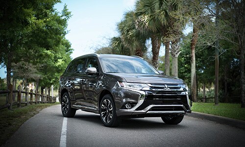 Mitsubishi Outlander PHEV SEL Special Offer