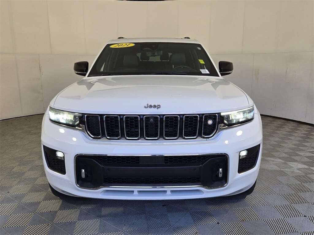 2021 Jeep Grand Cherokee Overland photo 3