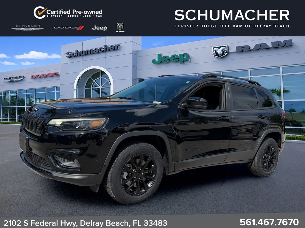 Used 2023 Jeep Cherokee Altitude Lux SUV