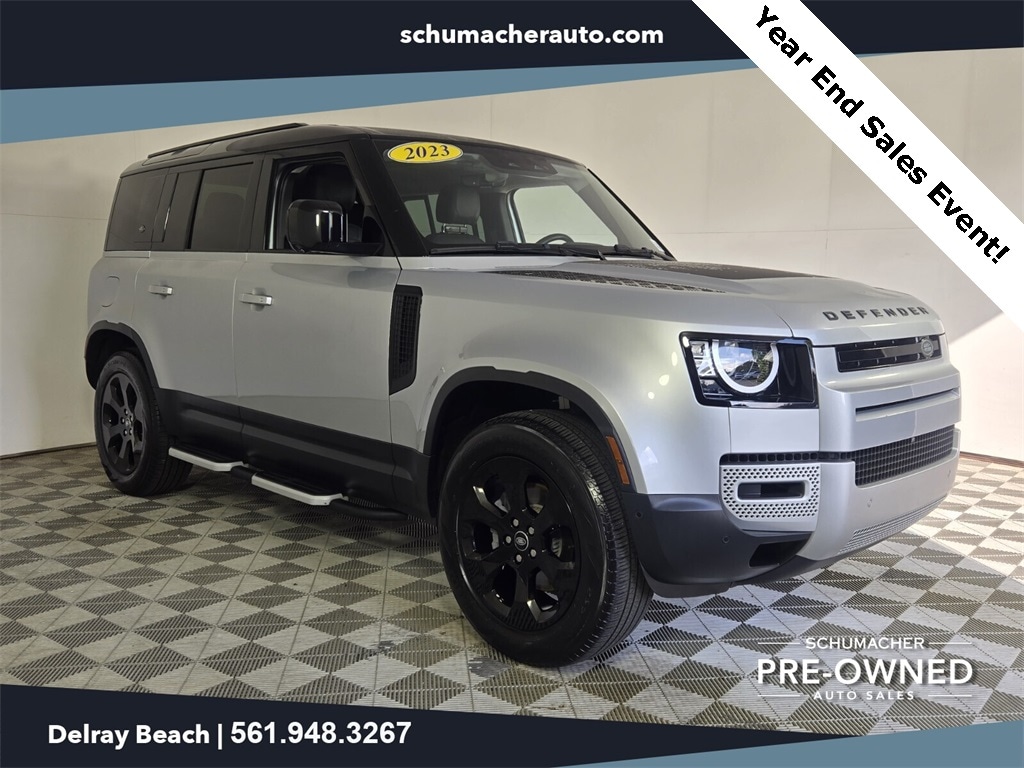 2023 Land Rover Defender S's photo