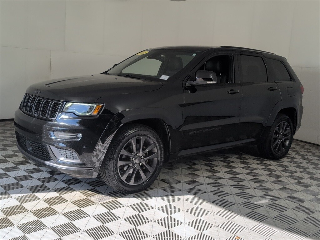 2018 Jeep Grand Cherokee Overland High Altitude photo 4