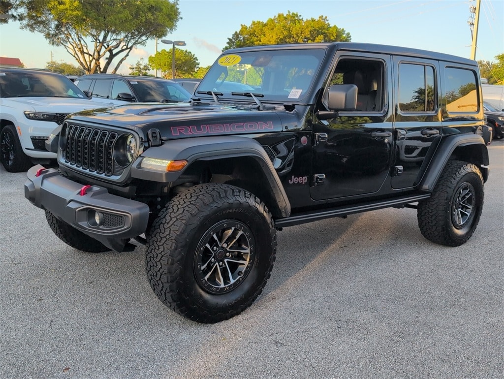 Used 2025 Jeep Wrangler Rubicon SUV