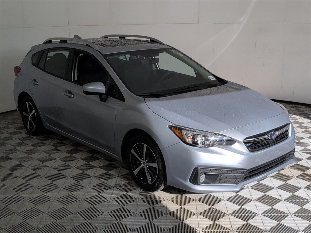2023 Subaru Impreza Premium photo 2