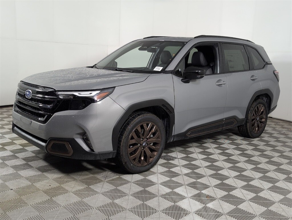 2025 Subaru Forester Sport photo 3
