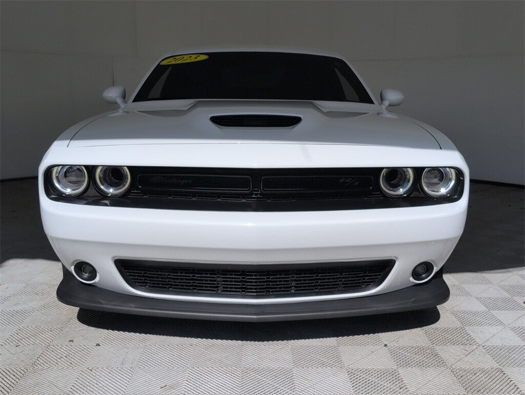 2023 Dodge Challenger R/T photo 2