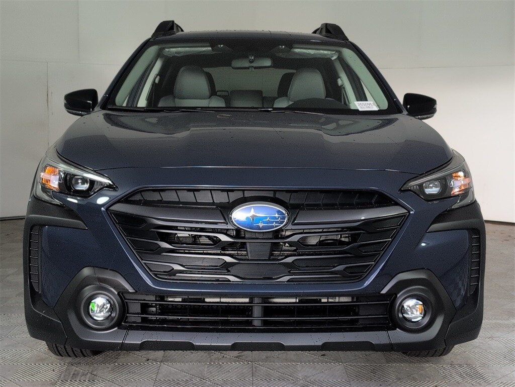 2025 Subaru Outback Premium photo 2