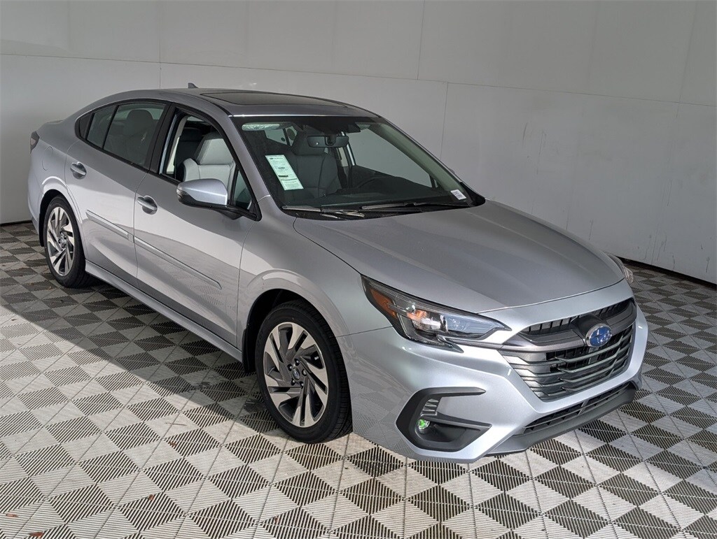 2025 Subaru Legacy Limited photo 2