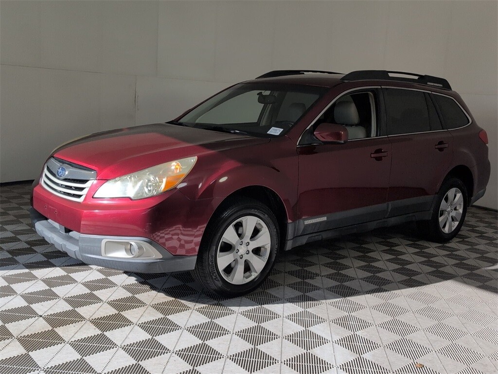 2011 Subaru Outback 2.5i Premium photo 4