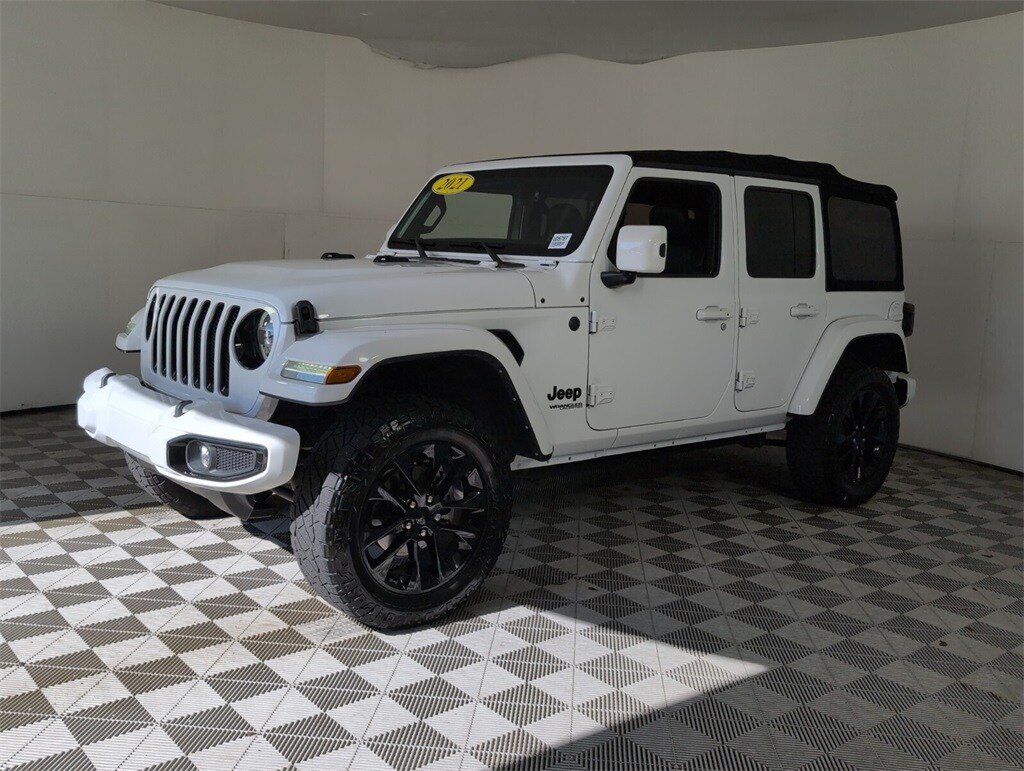 2021 Jeep Wrangler Unlimited Sahara High Altitude photo 4