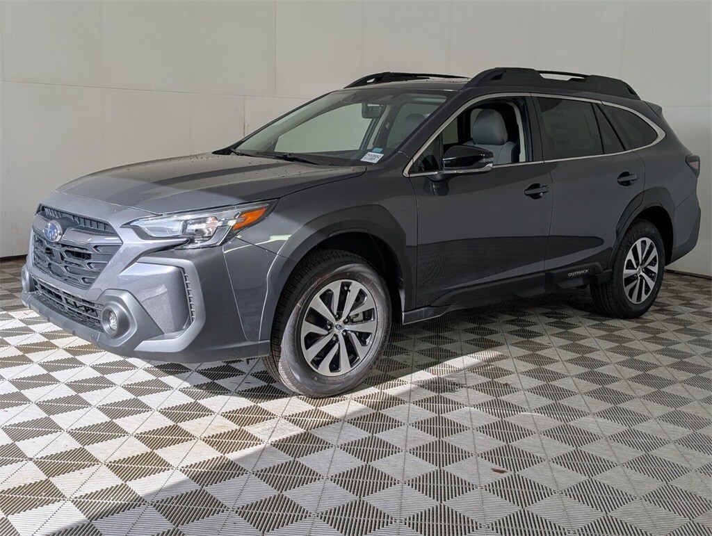 2025 Subaru Outback Premium photo 3