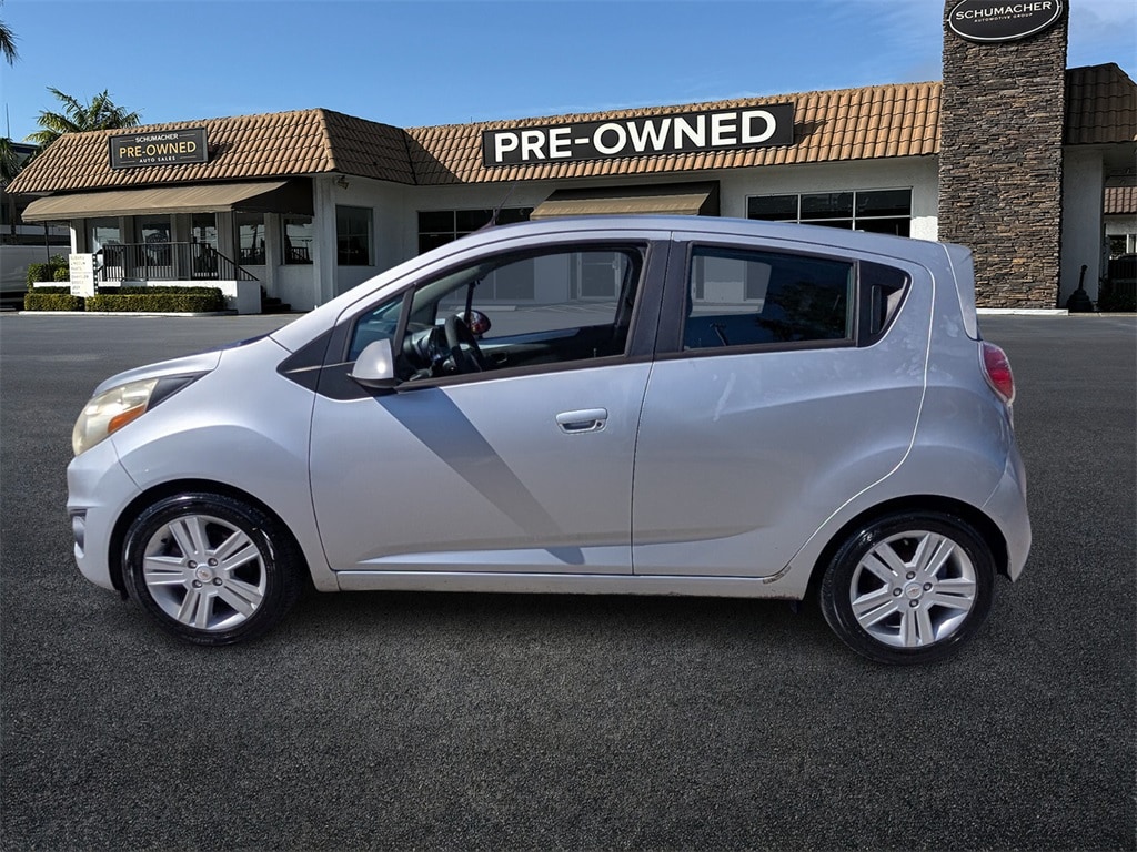 Used 2014 Chevrolet Spark LS Manual Hatchback