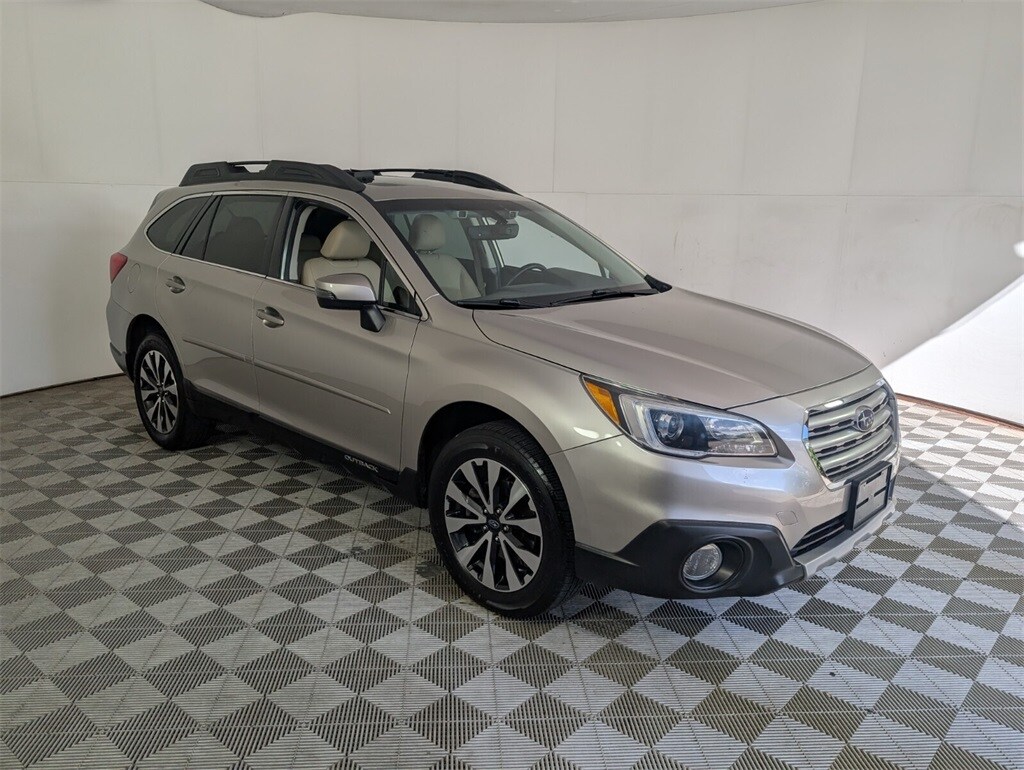Used 2017 Subaru Outback 2.5i Limited with SUV