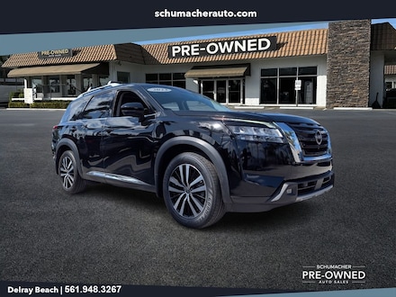 2023 Nissan Pathfinder Platinum SUV