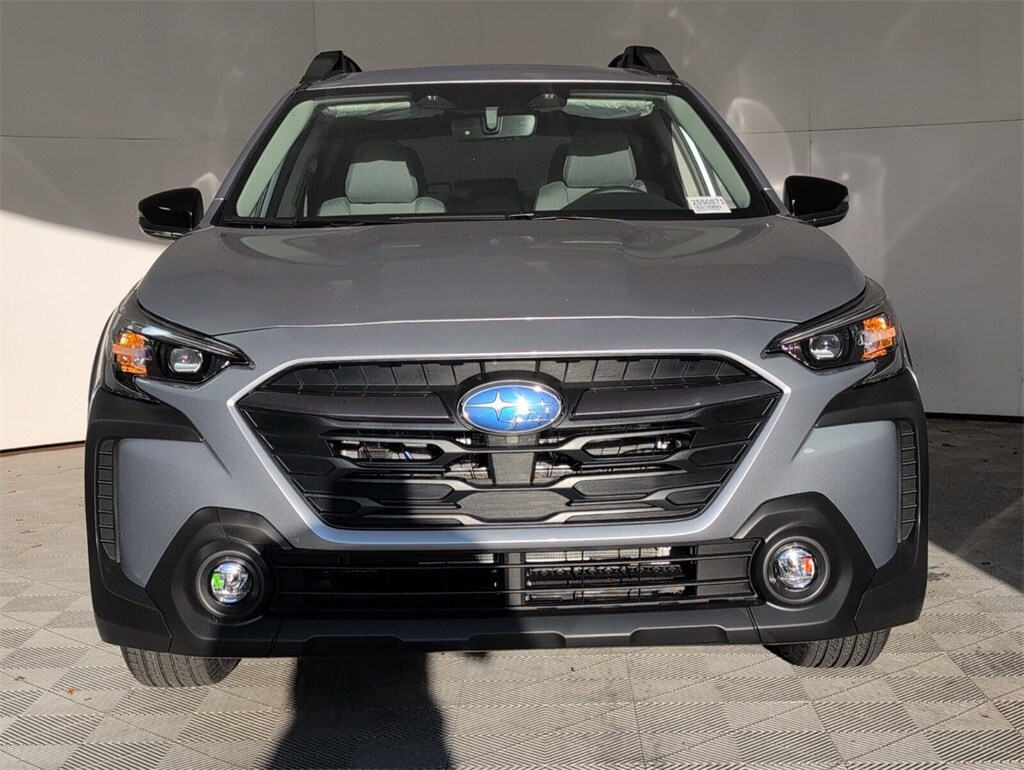 2025 Subaru Outback Premium photo 3