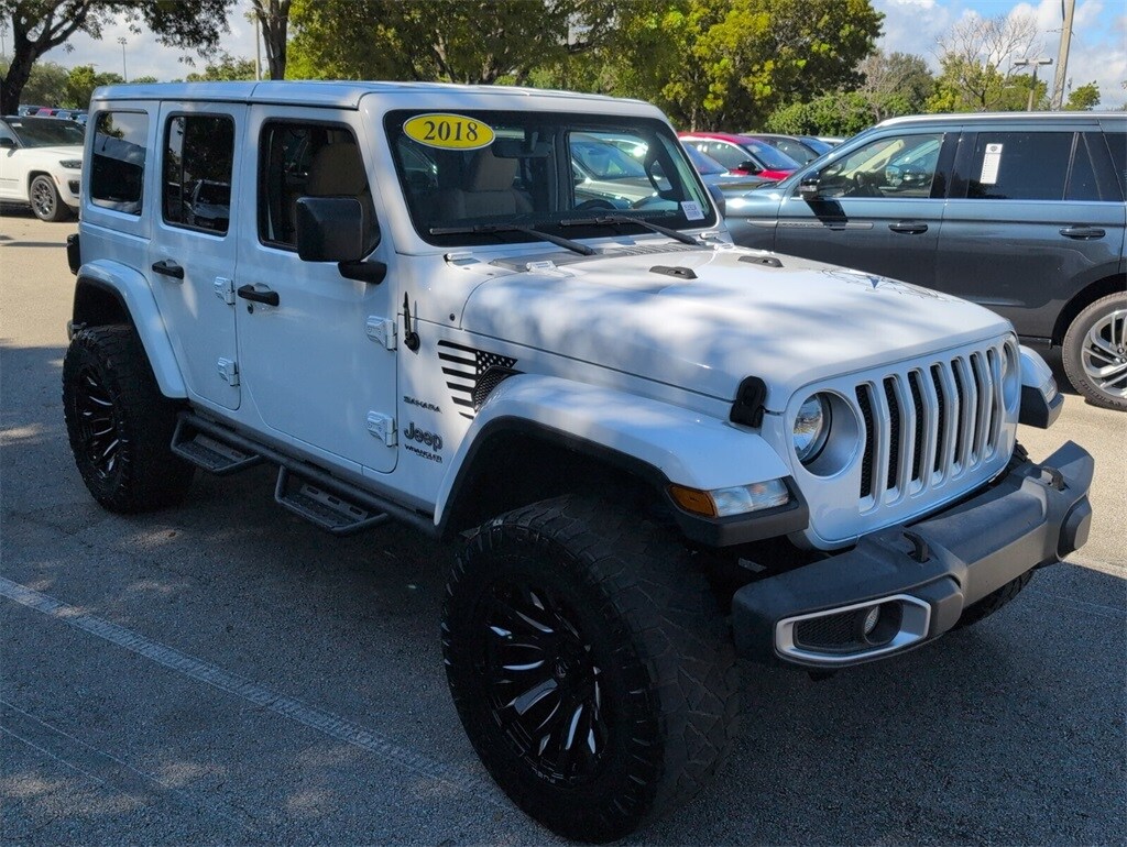 2018 Jeep Wrangler Unlimited Sahara photo 2