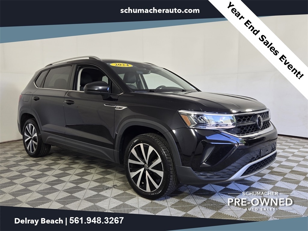 2024 Volkswagen Taos SE's photo