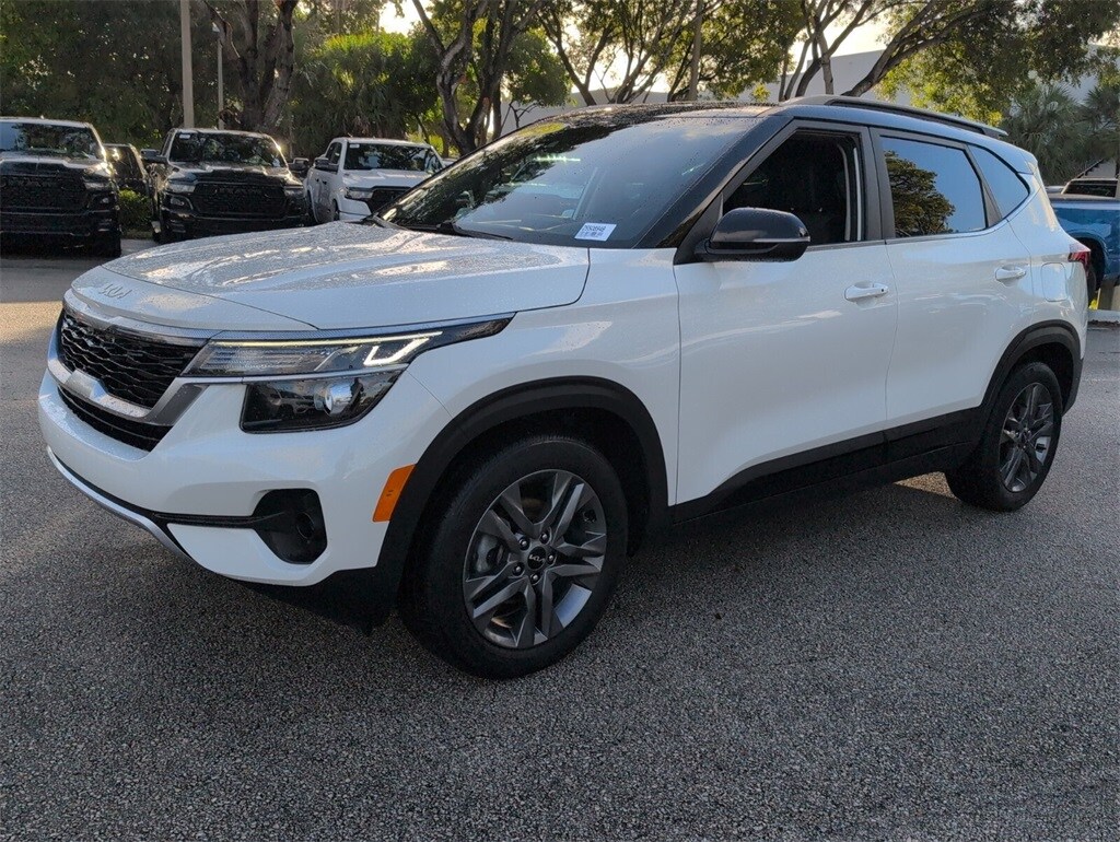 Used 2023 Kia Seltos S SUV