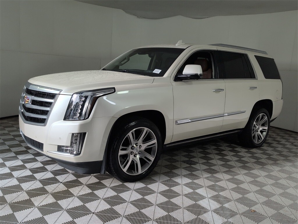 2015 Cadillac Escalade Premium photo 4