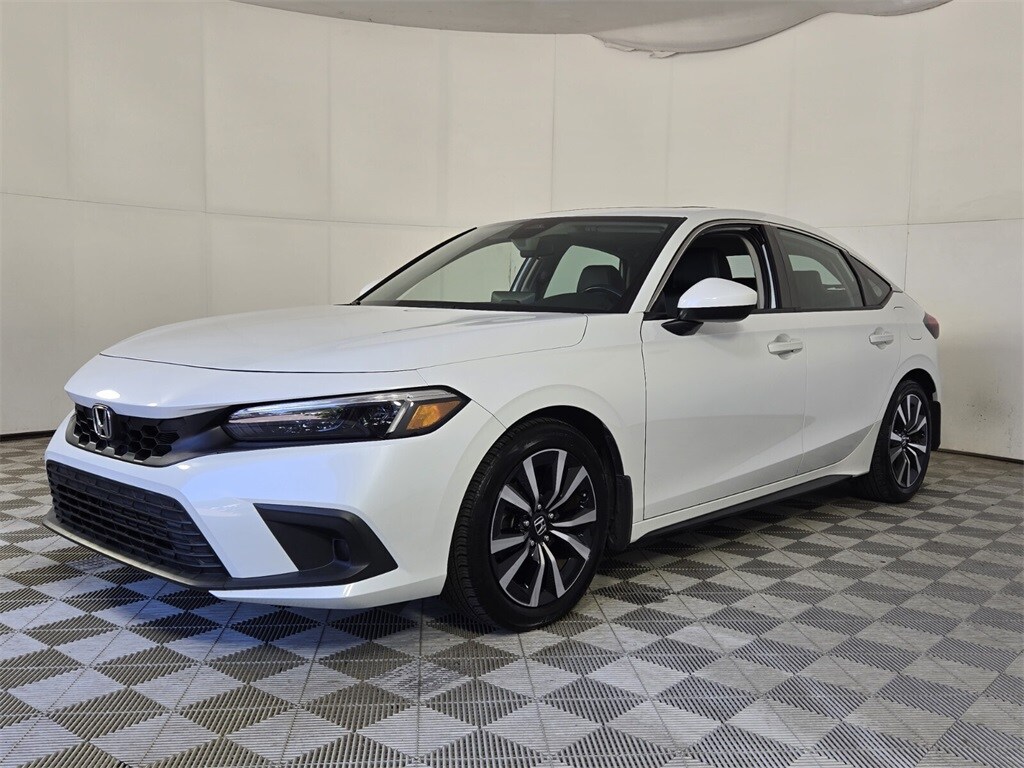 2022 Honda Civic EX-L Hatchback photo 4