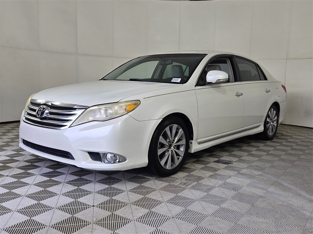 Used 2011 Toyota Avalon Limited Sedan
