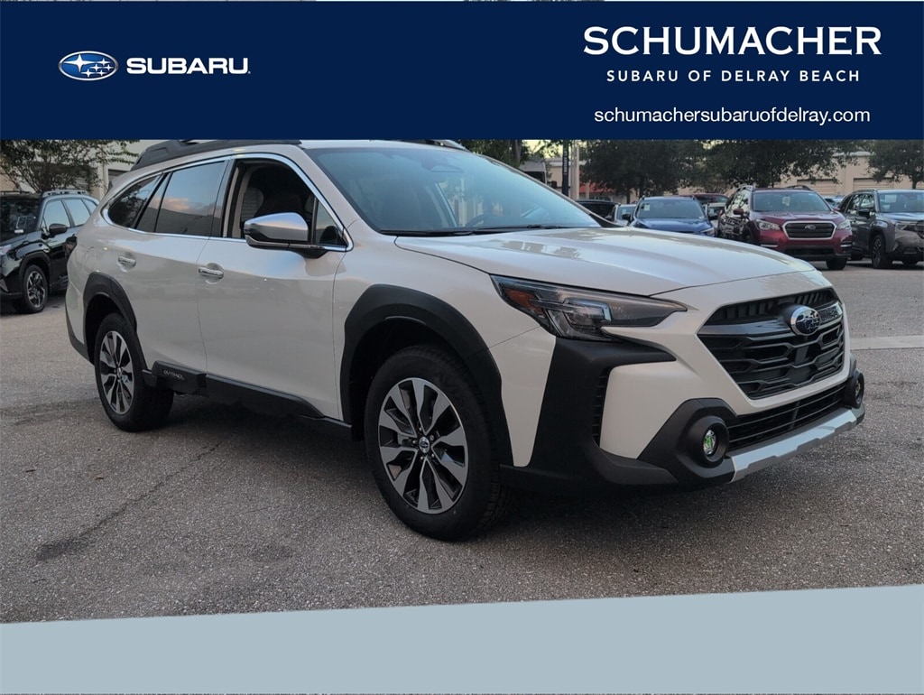 2025 Subaru Outback Touring's photo