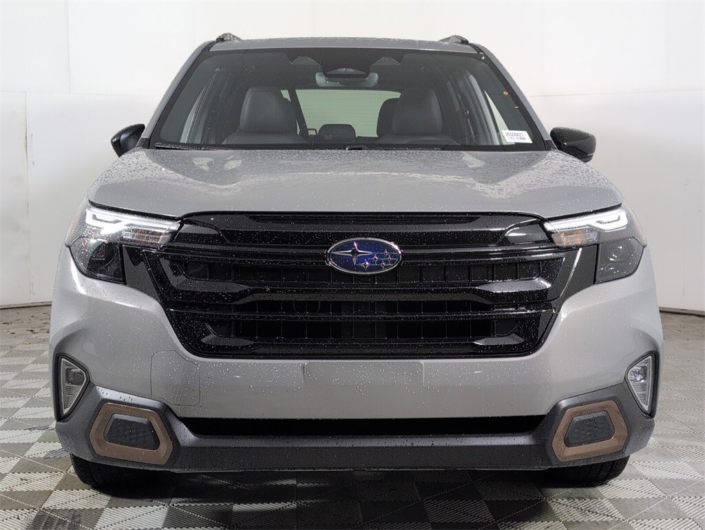 2025 Subaru Forester Sport photo 2